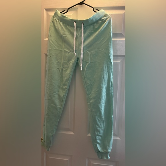Coco Limon Women's Single Joggers - Picture 4 of 5